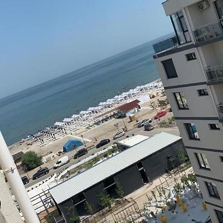 Astoria Apartament'S นาโวดาริ ภายนอก รูปภาพ