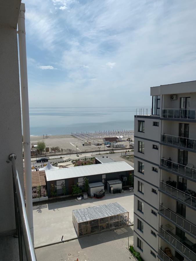 Astoria Apartament'S นาโวดาริ ภายนอก รูปภาพ